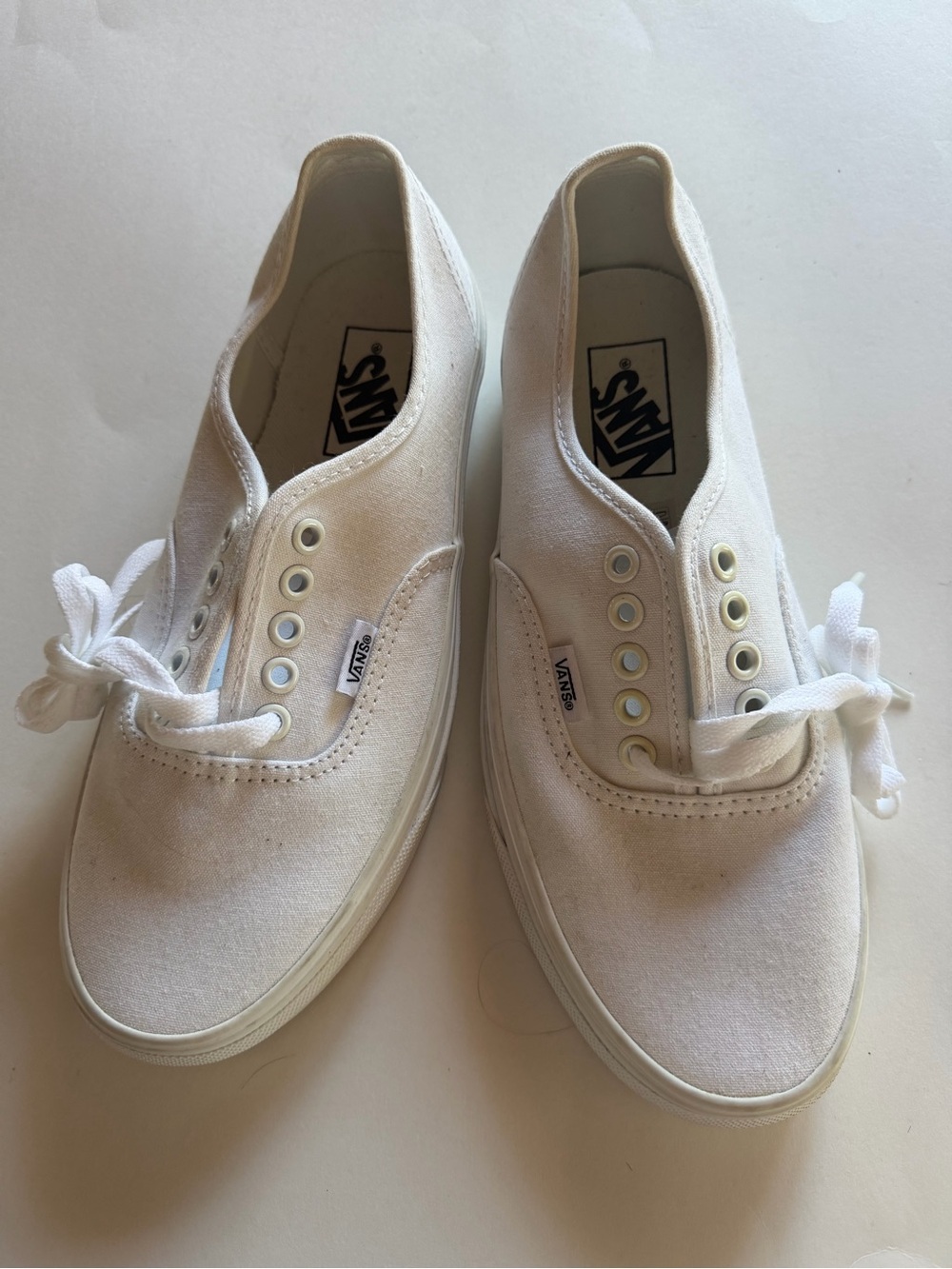 Vans Women's Canvas Sneakers in White, Women’s Size 9, Men’s Size 7.5